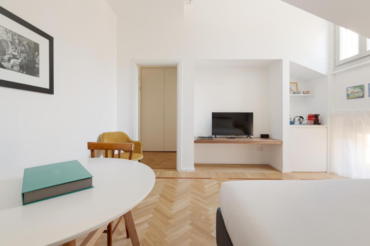 Spiga 46 Suites By Brera Apartments Milan Luaran gambar