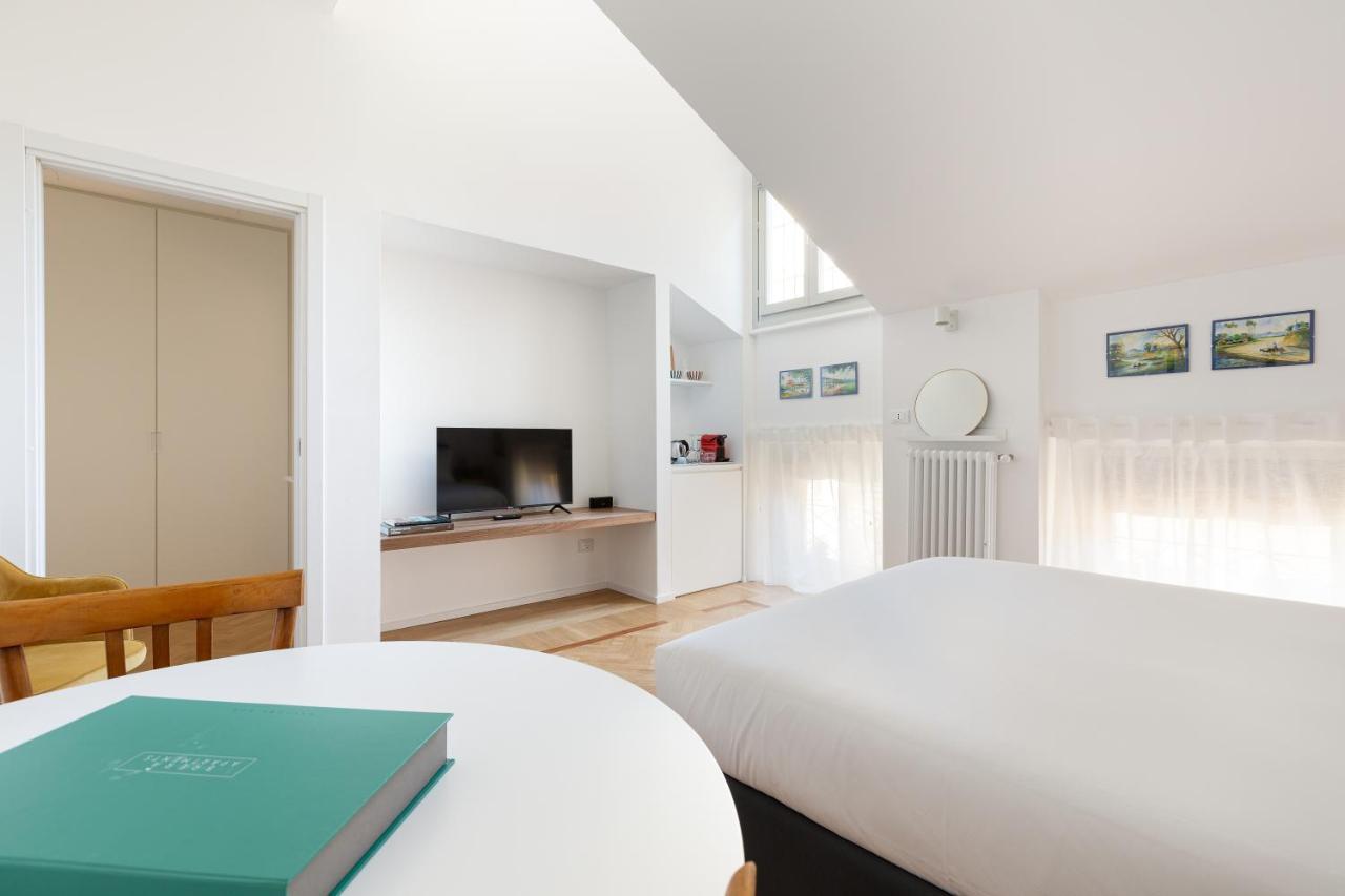 Spiga 46 Suites By Brera Apartments Milan Luaran gambar
