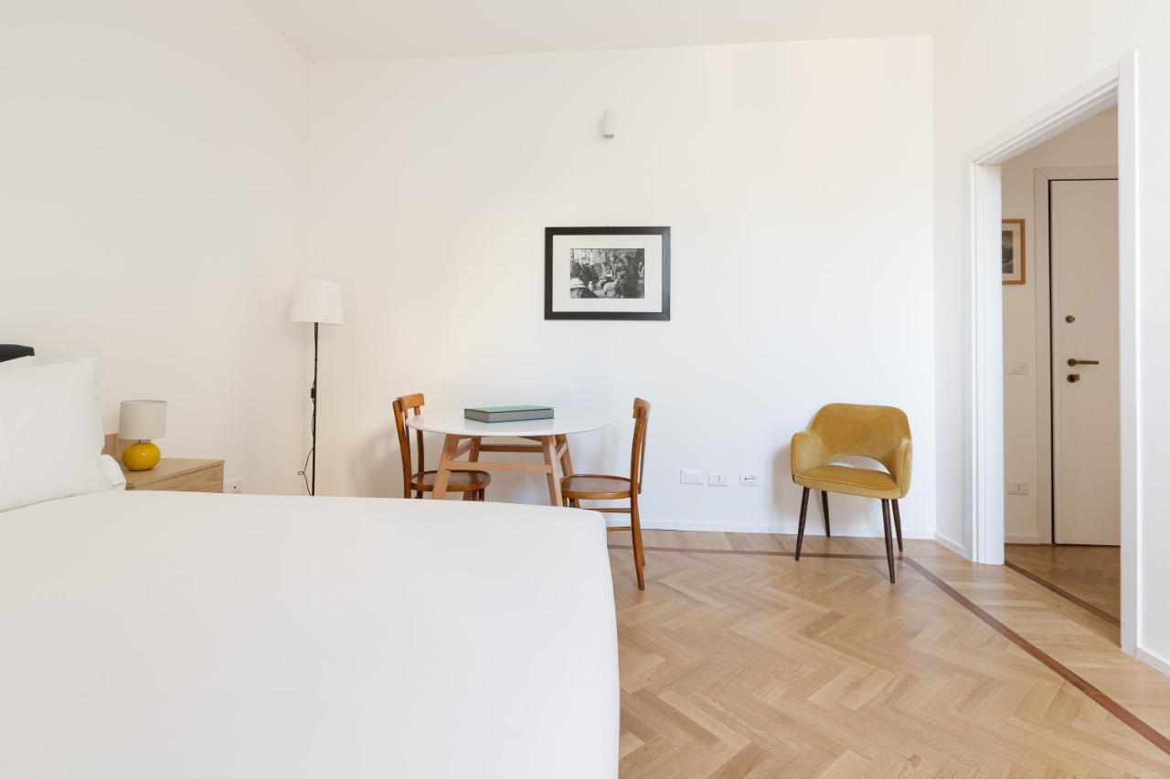 Spiga 46 Suites By Brera Apartments Milan Luaran gambar
